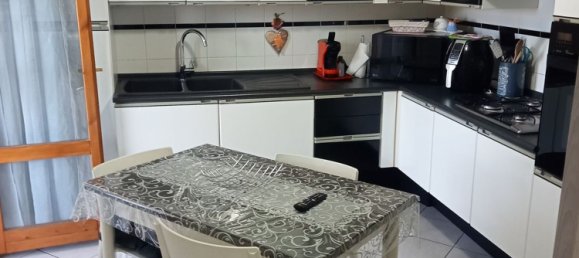 Квартира с 7 спальнями в Озимо, Италия № 331704 3