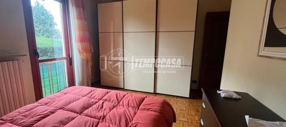 3 rooms Apartment in Ponte San Pietro, Italy No. 35101 12