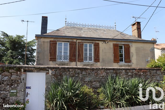 3 Schlafzimmer Haus in Deux-Sevres, France, Nr. 314992