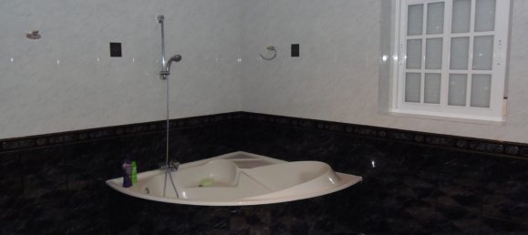 4 bedrooms House in Arriate, Spain No. 148405 35