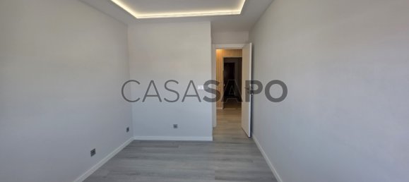 3 bedrooms Apartment in Ermesinde, Portugal No. 190429 4