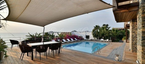 Villa 5+1 à Bodrum, Turkey No. 28815 5