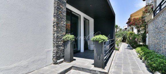 Villa 5+1 à Bodrum, Turkey No. 28815 6