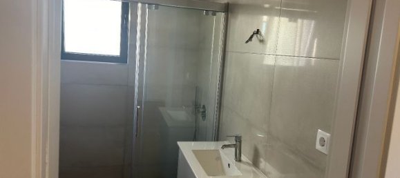 3 bedrooms Apartment in Porto, Portugal No. 144551 16