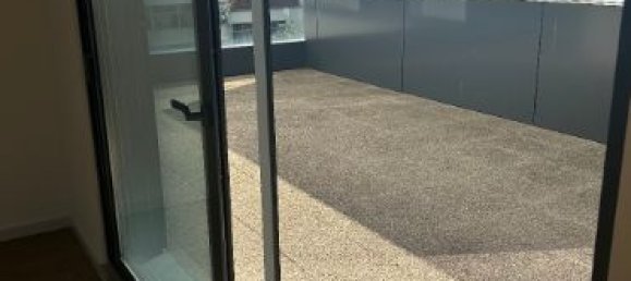 3 bedrooms Apartment in Porto, Portugal No. 144551 3