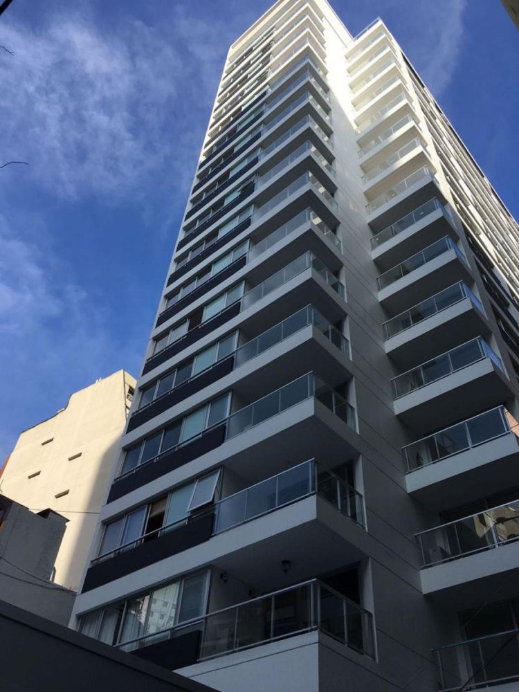 Studio in Buenos Aires, Argentina No. 92048