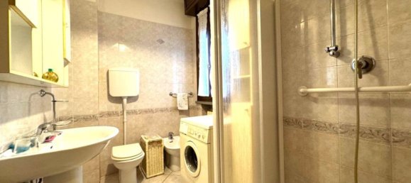 2 غرف نوم شقة في Reggio Emilia, Italy رقم 313016 7