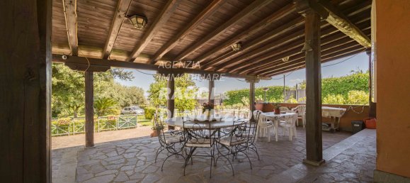 4 bedrooms Villa in Grottaferrata, Italy No. 355555 9