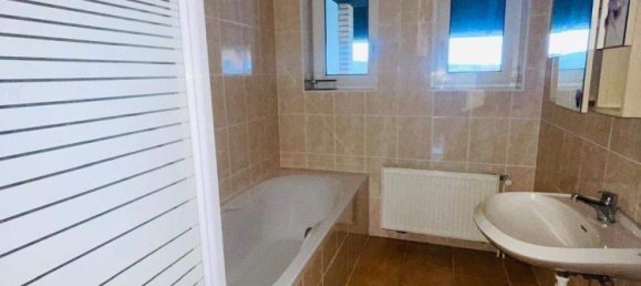 6 rooms Townhouse in Celle, Germany No. 264897 3