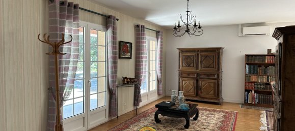 3 bedrooms Villa in Saint-Leon, France No. 326619 2