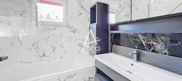 4 bedrooms House in Villemandeur, France No. 153849 12