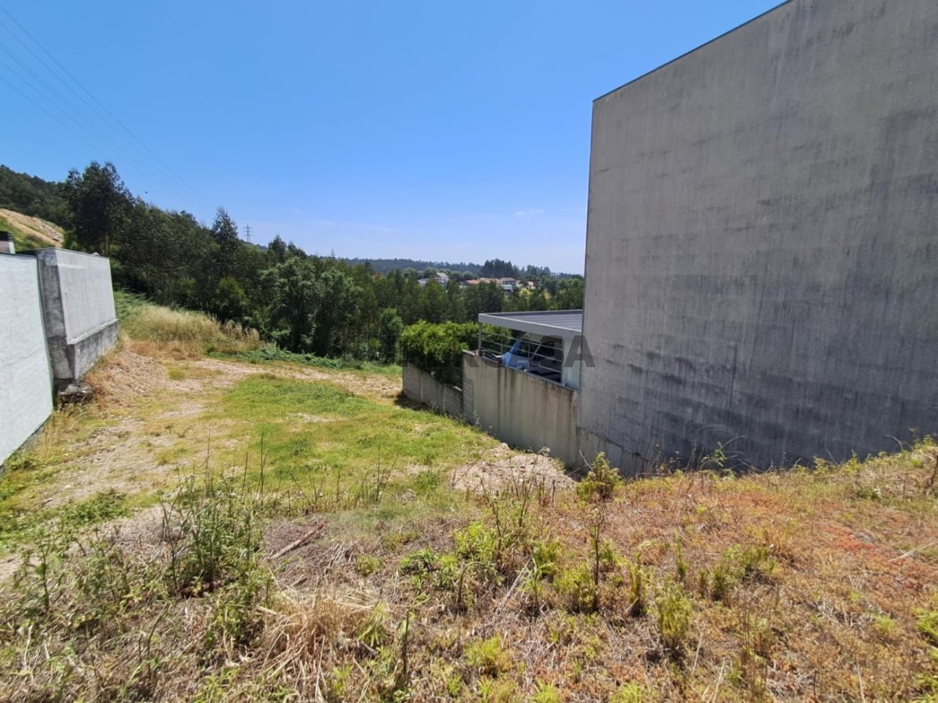  Land in Fanzeres, Portugal No. 194945