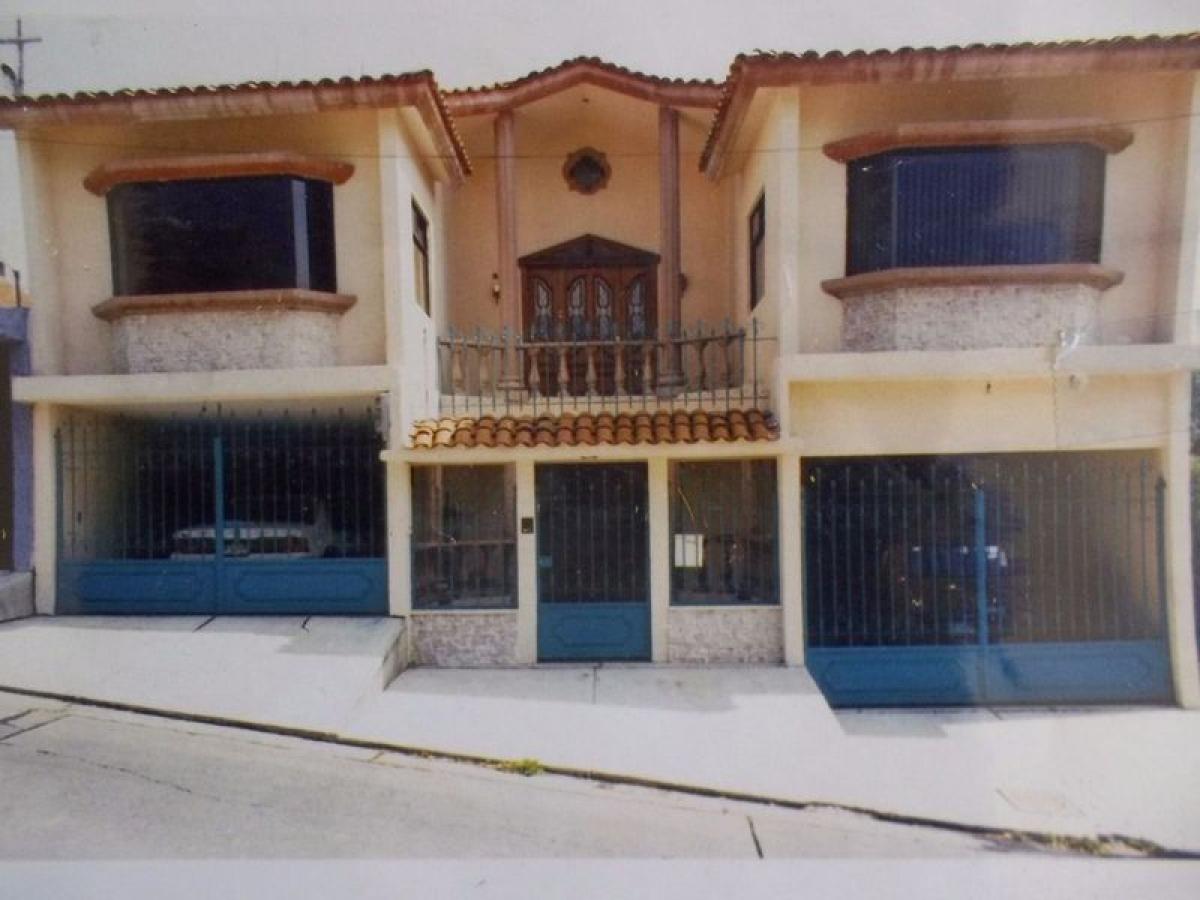 6 bedrooms House in Tlalnepantla, Mexico No. 208651