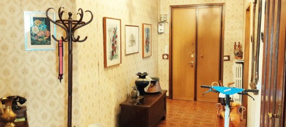 4 rooms Apartment in Reggio Emilia, Italy No. 74993 4