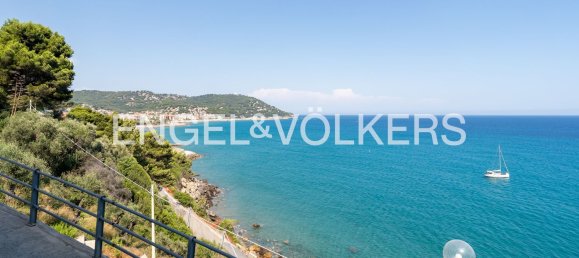 8 rooms House in Andora, Italy No. 64962 24