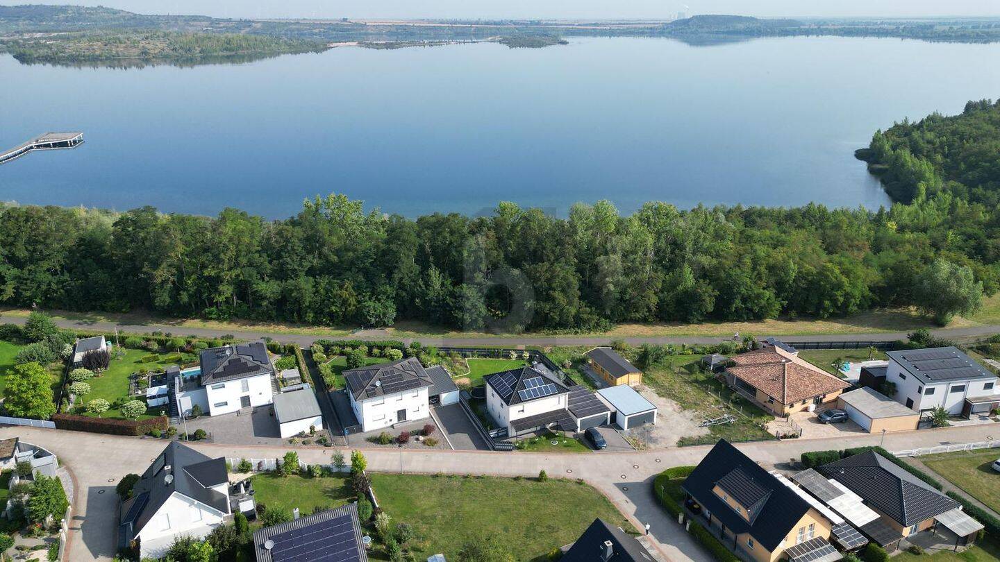 Земельный участок в Зале, Германия № 287292