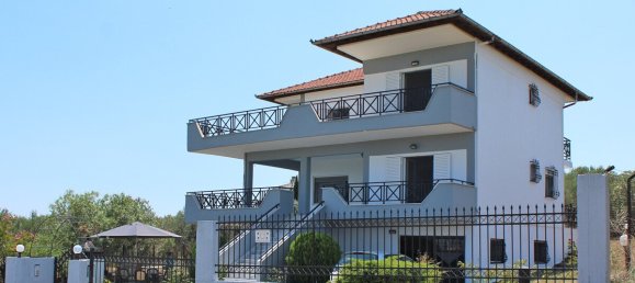 Propriedade comercial de 5 divisões em Methoni, Greece N.º 3536 2
