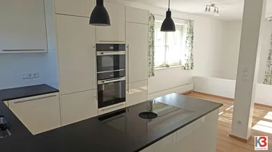 Casa de 5 habitaciónes en Lamprechtshausen, Austria No. 35253