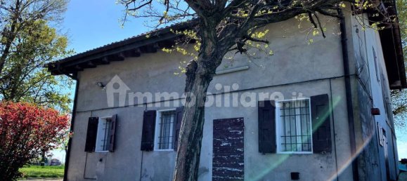 4 Schlafzimmer Villa in Cento, Italy, Nr. 133906 7
