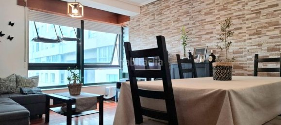 3 bedrooms Apartment in Vigo, Spain No. 190403 3