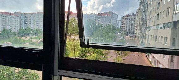 3 bedrooms Apartment in Vigo, Spain No. 190403 4