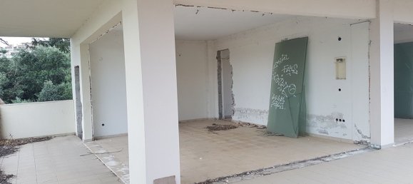 200m² Property in Chalkidiki, Greece No. 5725 4