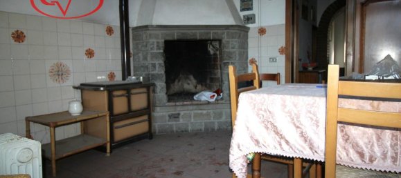 Вилла с 3 комнатами в Фильине и Инчиза Вальдарно, Италия № 12859 12