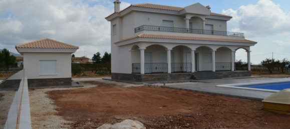 4 Schlafzimmer Villa in Pinoso, Spain, Nr. 8650 25