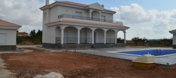 4 Schlafzimmer Villa in Pinoso, Spain, Nr. 8650 27