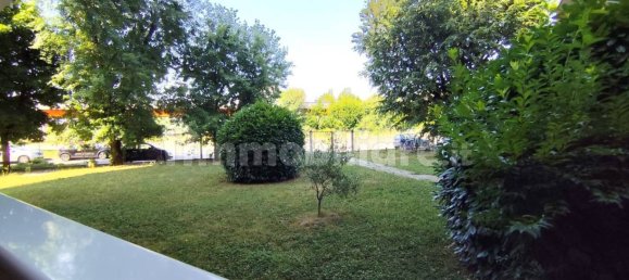 Квартира с 2 спальнями в Милан, Италия № 381231 2