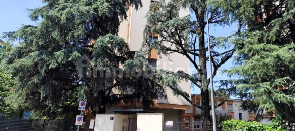 Квартира с 2 спальнями в Милан, Италия № 381231 14