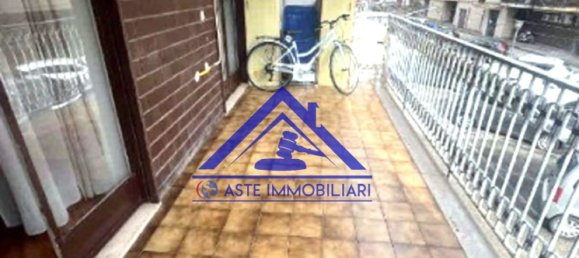3 rooms Apartment in Caserta, Italy No. 96876 18