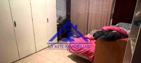 3 rooms Apartment in Caserta, Italy No. 96876 14
