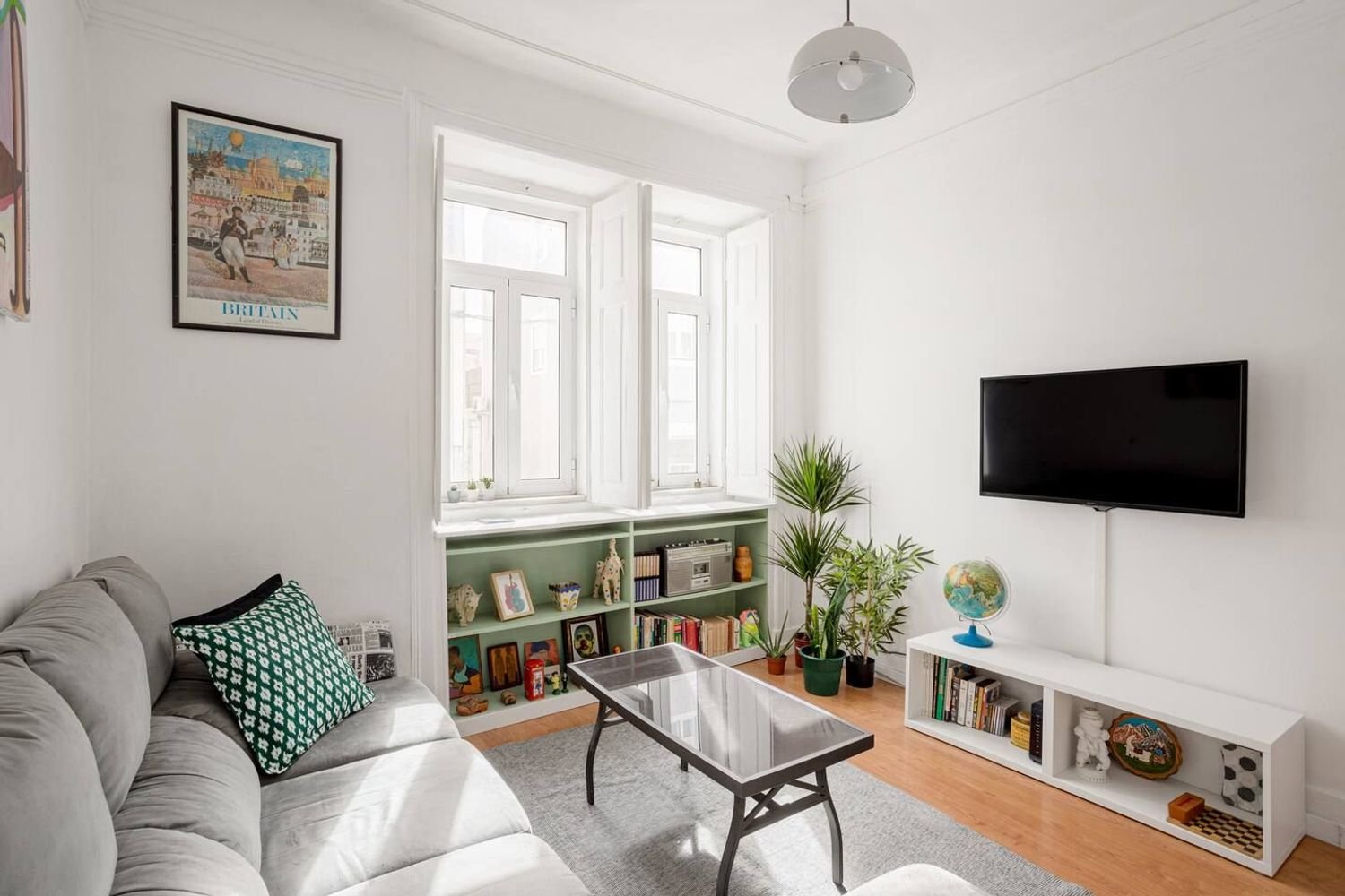 1 bedroom Apartment in Lisbon, Portugal No. 198823