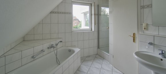 3 Schlafzimmer Stadthaus in Krefeld, Germany, Nr. 65397 13