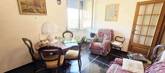 3 bedrooms Apartment in Genoa, Italy No. 312682 2