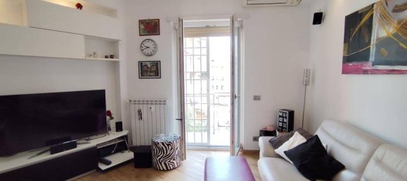 1 bedroom Apartment in Rome, Italy No. 273663 2