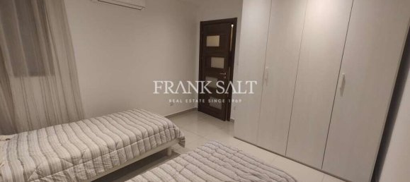 3 bedrooms Apartment in Saint Paul's Bay, Malta No. 10986 12