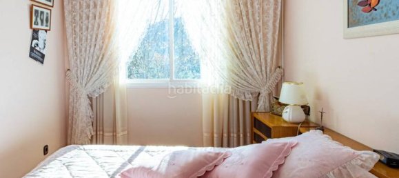 5 bedrooms House in L'Hospitalet de Llobregat, Spain No. 171002 2