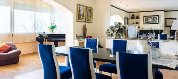 5 bedrooms House in L'Hospitalet de Llobregat, Spain No. 171002 5