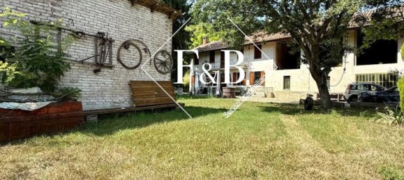 10 rooms House in Montechiaro d'Asti, Italy No. 264917 6