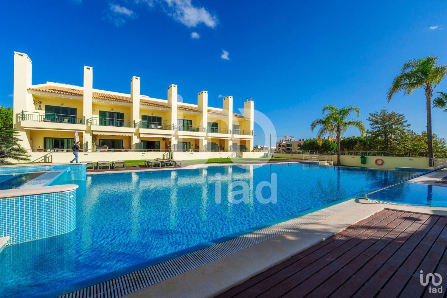 4 غرف نوم منزل في Quarteira, Portugal رقم 129509