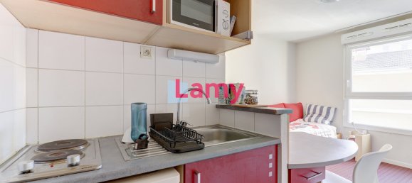 Estudio en Clermont-Ferrand, France No. 193629 13