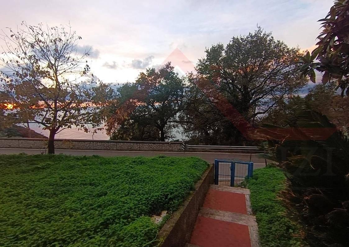 Apartamento de 2 habitaciónes en Maratea, Italy No. 140466