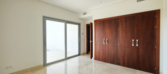 4 bedrooms Villa in Benahavis, Spain No. 3030 17