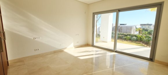 4 bedrooms Villa in Benahavis, Spain No. 3030 15