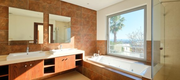 4 bedrooms Villa in Benahavis, Spain No. 3030 22