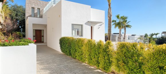 4 bedrooms Villa in Benahavis, Spain No. 3030 27