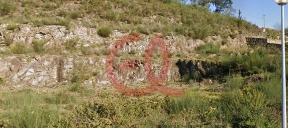 Земельный участок 710м² в Виана ду Каштелу, Португалия № 57042 2