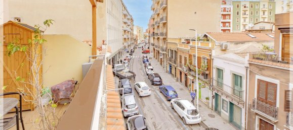 Apartamento de 4 habitaciónes en Cagliari, Italy No. 220602 7